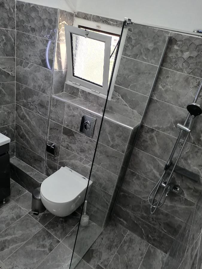 פוליקסטרון Elite Home מראה חיצוני תמונה